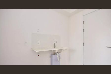 Cozinha de apartamento à venda com 2 quartos, 32m² em Vila Plana, São Paulo