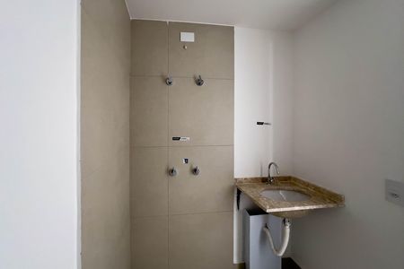 Studio à venda com 26m², 1 quarto e sem vaga Studio à venda com 26m², 1 quarto e sem vagaBanheiro
