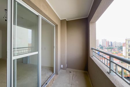Studio à venda com 26m², 1 quarto e sem vaga Studio à venda com 26m², 1 quarto e sem vagaVaranda