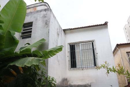 Casa à venda com 188m², 3 quartos e 2 vagasQuintal