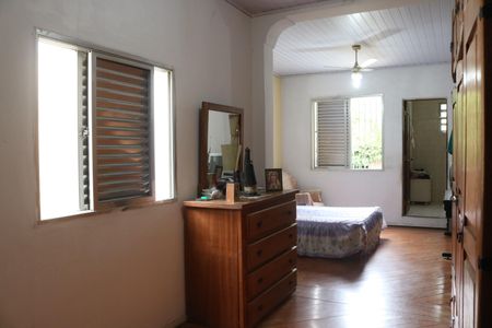 Casa à venda com 188m², 3 quartos e 2 vagasQuarto 3