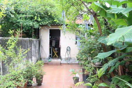 Casa à venda com 188m², 3 quartos e 2 vagasQuintal