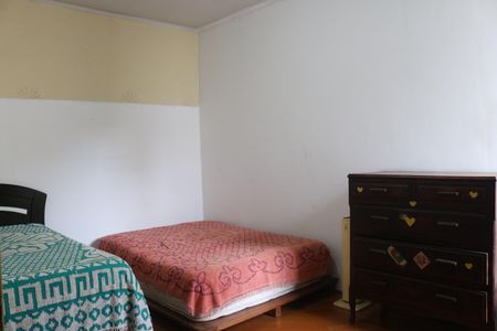 Casa à venda com 188m², 3 quartos e 2 vagasQuarto 2