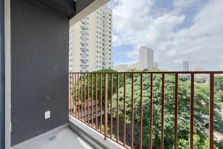 Apartamento para alugar com 28m², 1 quarto e sem vagaVaranda