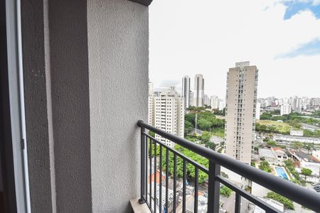 Apartamento para alugar com 29m², 1 quarto e sem vaga Apartamento para alugar com 29m², 1 quarto e sem vagaVaranda