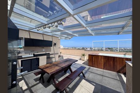 Apartamento à venda com 180m², 4 quartos e 2 vagas Apartamento à venda com 180m², 4 quartos e 2 vagasTerraço