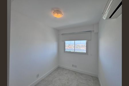 Apartamento à venda com 180m², 4 quartos e 2 vagas Apartamento à venda com 180m², 4 quartos e 2 vagasQuarto 2