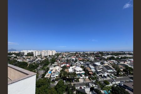 Apartamento à venda com 180m², 4 quartos e 2 vagas Apartamento à venda com 180m², 4 quartos e 2 vagasTerraço