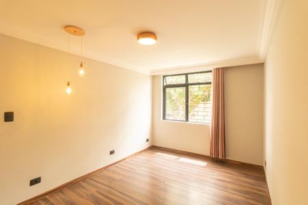 Sala de apartamento para alugar com 2 quartos, 54m² em Atuba, Curitiba