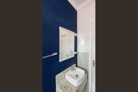 Casa para alugar com 115m², 2 quartos e 2 vagas Casa para alugar com 115m², 2 quartos e 2 vagasBanheiro