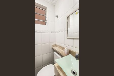 Casa para alugar com 115m², 2 quartos e 2 vagas Casa para alugar com 115m², 2 quartos e 2 vagasLavabo