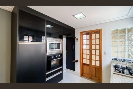 Casa para alugar com 115m², 2 quartos e 2 vagas Casa para alugar com 115m², 2 quartos e 2 vagasCozinha