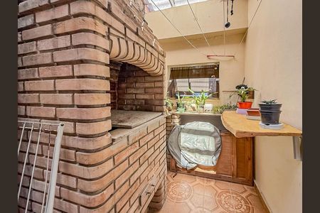 Casa à venda com 150m², 3 quartos e 2 vagas Casa à venda com 150m², 3 quartos e 2 vagasÁrea gourmet