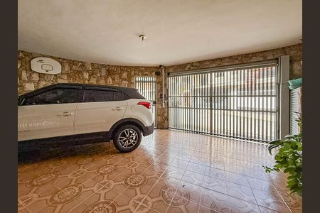 Casa à venda com 150m², 3 quartos e 2 vagas Casa à venda com 150m², 3 quartos e 2 vagasGaragem