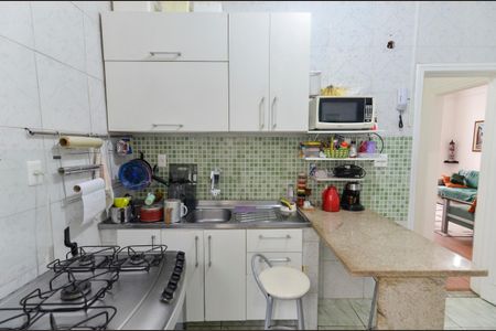 Apartamento à venda com 125m², 3 quartos e sem vaga Apartamento à venda com 125m², 3 quartos e sem vagaCozinha