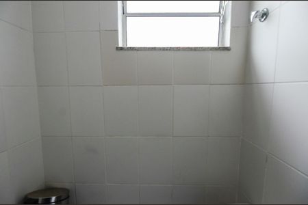 Apartamento para alugar com 100m², 2 quartos e 1 vaga Apartamento para alugar com 100m², 2 quartos e 1 vagaBanheiro de Serviço