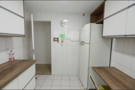 Apartamento para alugar com 100m², 2 quartos e 1 vaga Apartamento para alugar com 100m², 2 quartos e 1 vagaCozinha