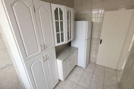 Cozinha de apartamento para alugar com 1 quarto, 50m² em Leblon, Rio de Janeiro