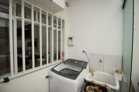 Casa à venda com 90m², 3 quartos e 2 vagasÁrea de Serviço