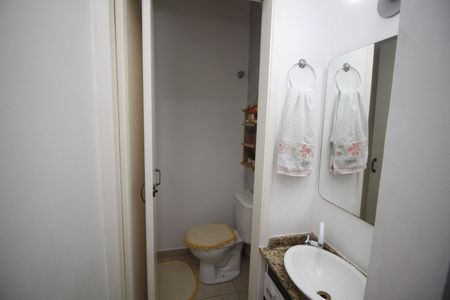 Casa à venda com 90m², 3 quartos e 2 vagasLavabo