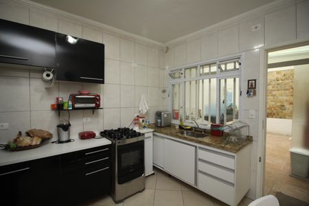 Casa à venda com 90m², 3 quartos e 2 vagasCozinha