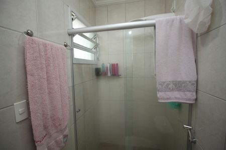 Casa à venda com 90m², 3 quartos e 2 vagasBanheiro da Suíte