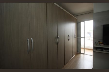 Casa à venda com 90m², 3 quartos e 2 vagasSuíte