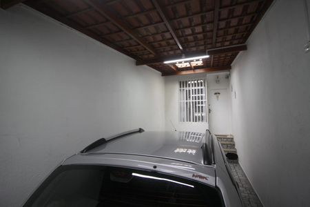 Casa à venda com 90m², 3 quartos e 2 vagasGaragem