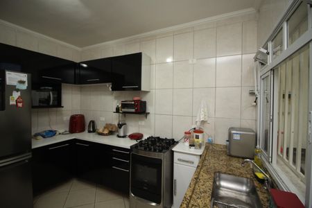 Casa à venda com 90m², 3 quartos e 2 vagasCozinha