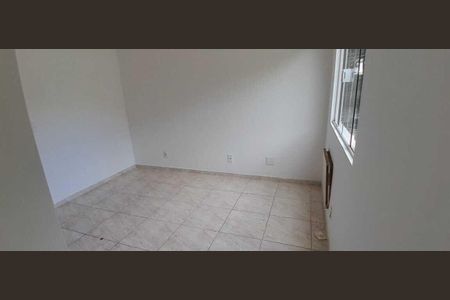 Quarto 2 de casa para alugar com 2 quartos, 50m² em Tanque, Rio de Janeiro