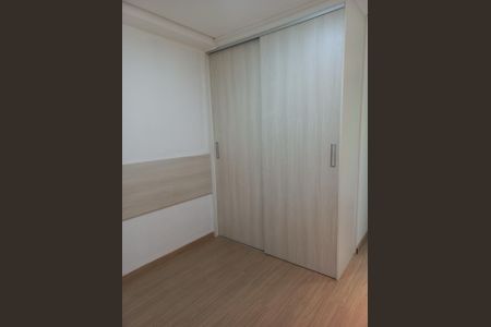 Quarto de apartamento para alugar com 2 quartos, 48m² em Novo Osasco, Osasco