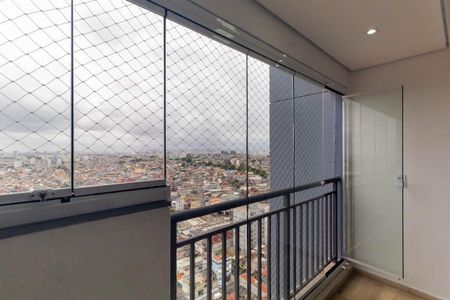 Apartamento para alugar com 39m², 2 quartos e 1 vaga Apartamento para alugar com 39m², 2 quartos e 1 vagaVaranda