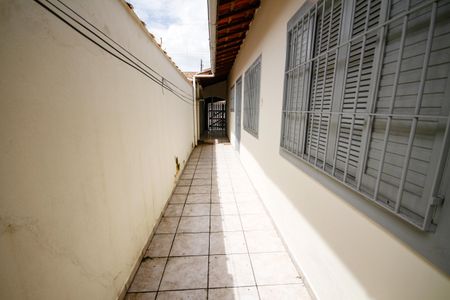 Quintal de casa para alugar com 2 quartos, 110m² em Vilamar, Praia Grande