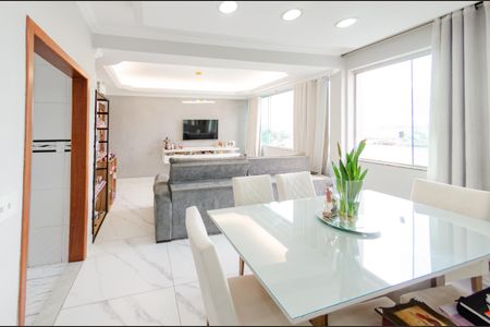 Sala de apartamento à venda com 3 quartos, 86m² em Salgado Filho, Belo Horizonte