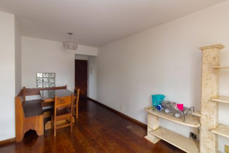 Sala de apartamento para alugar com 2 quartos, 54m² em Itaquera, São Paulo