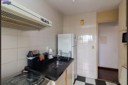 Apartamento para alugar com 54m², 2 quartos e 1 vaga Apartamento para alugar com 54m², 2 quartos e 1 vagaCozinha e Área de Serviço