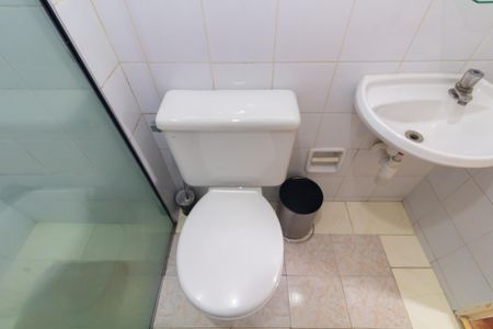 Apartamento para alugar com 54m², 2 quartos e 1 vaga Apartamento para alugar com 54m², 2 quartos e 1 vagaBanheiro