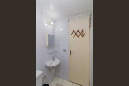 Apartamento para alugar com 54m², 2 quartos e 1 vaga Apartamento para alugar com 54m², 2 quartos e 1 vagaBanheiro