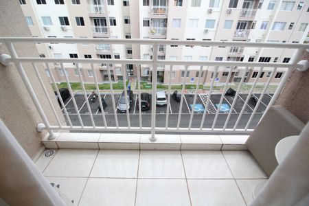 Varanda de apartamento para alugar com 2 quartos, 56m² em Curicica, Rio de Janeiro