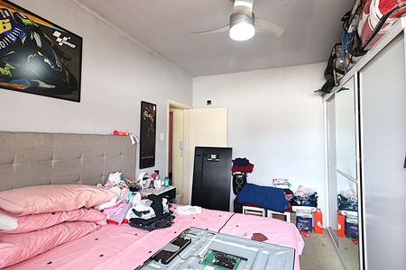 Quarto 1 de apartamento à venda com 2 quartos, 50m² em Floresta, Porto Alegre
