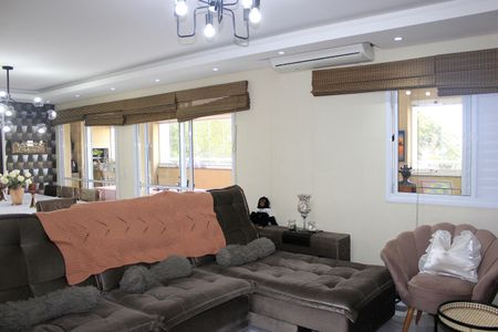 Apartamento para alugar com 151m², 3 quartos e 2 vagasSala