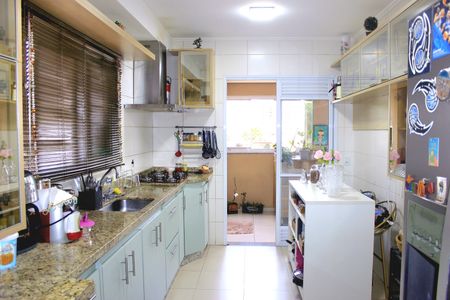 Apartamento para alugar com 151m², 3 quartos e 2 vagasCozinha