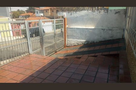 Casa à venda com 4 quartos, 240m² em Vila Curuçá, Santo André