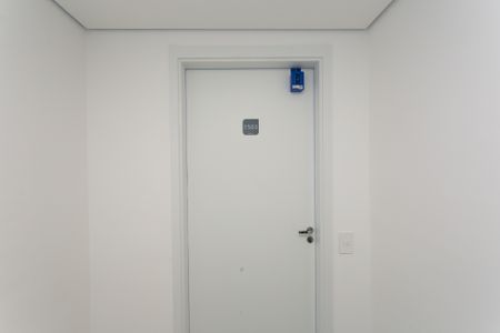 Apartamento para alugar com 32m², 2 quartos e sem vaga Apartamento para alugar com 32m², 2 quartos e sem vagaEntrada