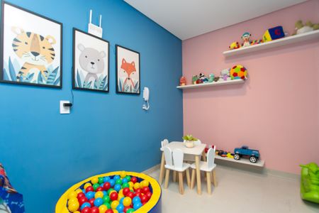 Apartamento para alugar com 32m², 2 quartos e sem vaga Apartamento para alugar com 32m², 2 quartos e sem vagaBrinquedoteca