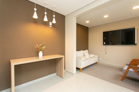 Apartamento para alugar com 32m², 2 quartos e sem vaga Apartamento para alugar com 32m², 2 quartos e sem vagaSalão de Festas