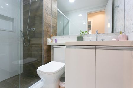 Apartamento à venda com 69m², 2 quartos e 1 vaga Apartamento à venda com 69m², 2 quartos e 1 vagaBanheiro Social