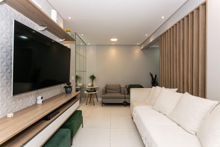 Sala de apartamento à venda com 2 quartos, 69m² em Chácara Seis de Outubro, São Paulo
