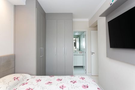 Apartamento à venda com 69m², 2 quartos e 1 vaga Apartamento à venda com 69m², 2 quartos e 1 vagaSuíte