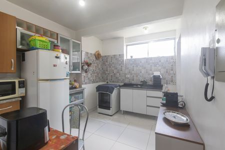 Apartamento à venda com 59m², 2 quartos e sem vaga Apartamento à venda com 59m², 2 quartos e sem vagaCozinha e Área de Serviço